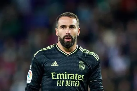 قطر وجهة محتملة.. كارفاخال يستعد للرحيل عن ريال مدريد